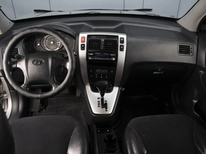 Внедорожник Hyundai Tucson 2007 года, 990000 рублей, Омск