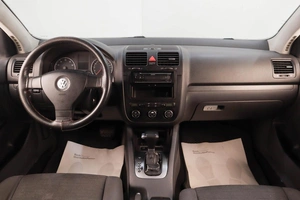 Хетчбэк Volkswagen Golf 2006 года, 619000 рублей, Челябинск