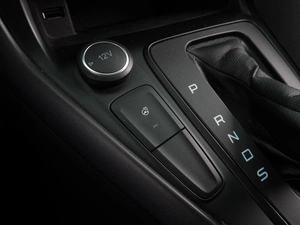 Хетчбэк Ford Focus 2017 года, 1349000 рублей, Воронеж