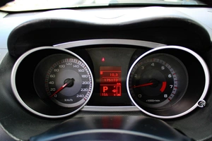 Внедорожник Mitsubishi Outlander 2007 года, 910000 рублей, Ярославль