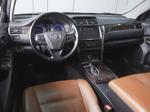 Седан Toyota Camry 2016 года, 1899000 рублей, Ростов-на-Дону