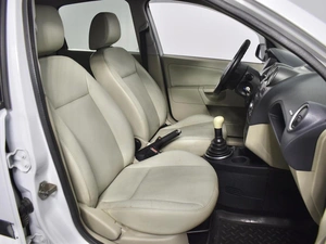 Хетчбэк Ford Fiesta 2006 года, 427100 рублей, Казань