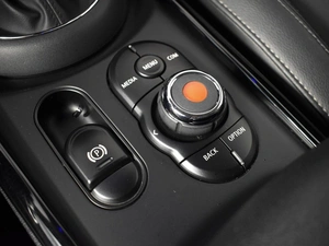 Универсал MINI Cooper Clubman 2019 года, 2372900 рублей, Казань