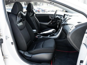 Седан Hyundai Elantra 2015 года, 1431000 рублей, Ставрополь