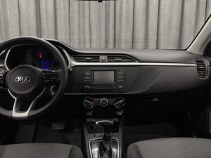 Седан Kia Rio 2020 года, 1149000 рублей, Красноярск