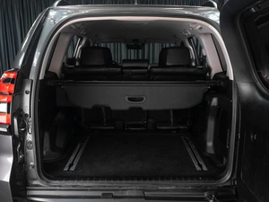 Внедорожник Toyota Land Cruiser Prado 2017 года, 3777000 рублей, Тюмень