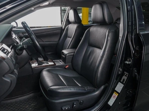 Седан Toyota Camry 2018 года, 2499000 рублей, Сургут