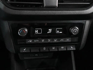 Лифтбек Volkswagen Polo 2022 года, 1949000 рублей, Аксай