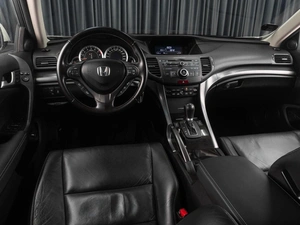 Седан Honda Accord 2011 года, 1599000 рублей, Тюмень