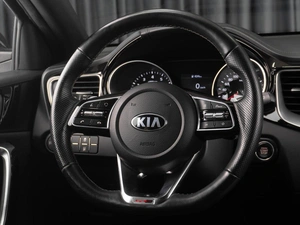 Универсал Kia ProCeed 2021 года, 1899000 рублей, Тюмень