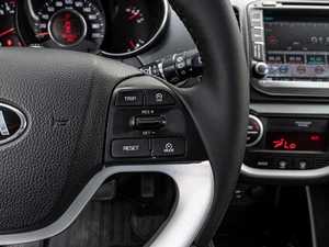 Хетчбэк Kia Picanto 2015 года, 1239000 рублей, Краснодар