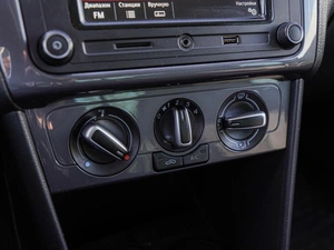 Седан Volkswagen Polo 2019 года, 1599000 рублей, Волгоград