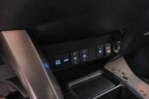 Внедорожник Toyota RAV4 2013 года, 1549000 рублей, Красноярск