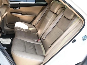Седан Toyota Camry 2013 года, 1378000 рублей, Кирилловка