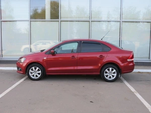 Седан Volkswagen Polo 2011 года, 685000 рублей, Брянск