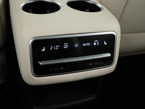 Внедорожник Li Auto L8 2023 года, 6199077 рублей, Москва