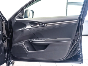 Хетчбэк Honda Civic 2018 года, 1820000 рублей, Красноярск