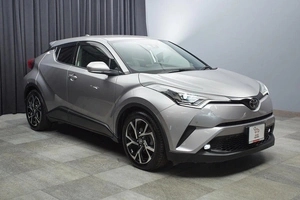 Внедорожник Toyota C-HR 2019 года, 2170000 рублей, Красноярск