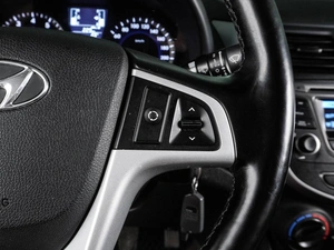 Седан Hyundai Solaris 2016 года, 909000 рублей, Воронеж