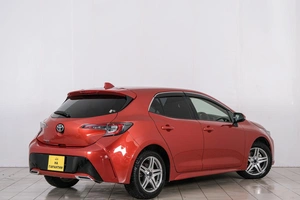 Хетчбэк Toyota Corolla 2018 года, 1519000 рублей, Красноярск