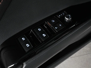 Седан Toyota Camry 2018 года, 3100000 рублей, Аксай