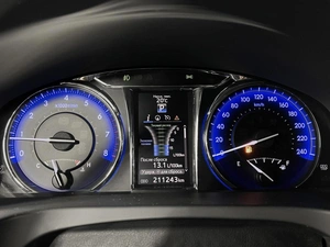 Седан Toyota Camry 2017 года, 2099900 рублей, Казань