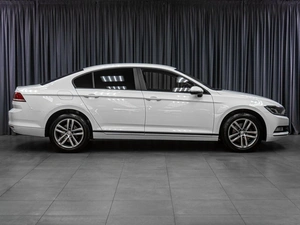 Седан Volkswagen Passat 2016 года, 1470000 рублей, Тюмень