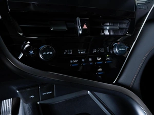 Седан Toyota Camry 2023 года, 3742000 рублей, Ставрополь