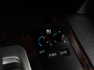 Внедорожник Toyota Land Cruiser 2012 года, 4979000 рублей, Тюмень