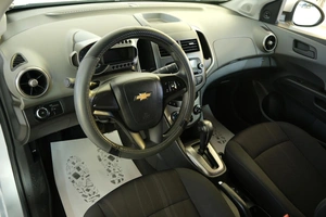 Седан Chevrolet Aveo 2012 года, 789000 рублей, Омск