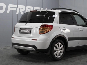 Внедорожник Suzuki SX4 2012 года, 680000 рублей, Омск