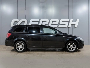 Универсал Opel Astra 2012 года, 699000 рублей, Воронеж