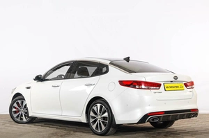 Седан Kia Optima 2017 года, 2039000 рублей, Тюмень