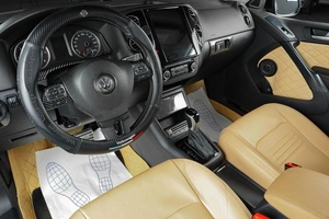 Внедорожник Volkswagen Tiguan 2011 года, 1539000 рублей, Тюмень