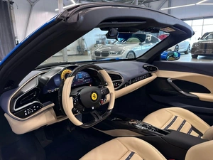 Кабриолет Ferrari 296 GTS 2023 года, 33990000 рублей, Павловская Слобода