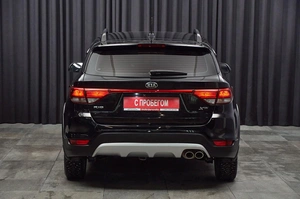 Хетчбэк Kia Rio X-Line 2018 года, 1385000 рублей, Красноярск