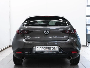 Хетчбэк Mazda 3 2021 года, 1500000 рублей, Красноярск