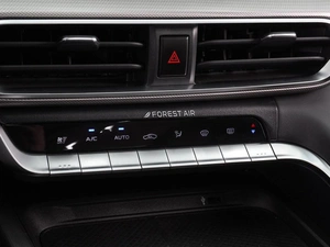 Внедорожник Changan UNI-T 2023 года, 2349000 рублей, Воронеж