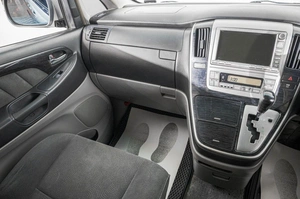 Минивэн Toyota Alphard 2008 года, 1579000 рублей, Барнаул