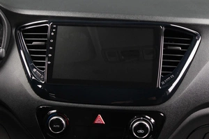 Седан Hyundai Solaris 2019 года, 1359000 рублей, Оренбург