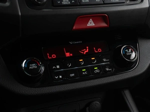 Внедорожник Kia Sportage 2010 года, 1159000 рублей, Тюмень