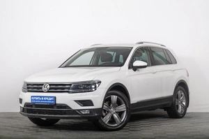 Внедорожник Volkswagen Tiguan 2018 года, 2189000 рублей, Томск