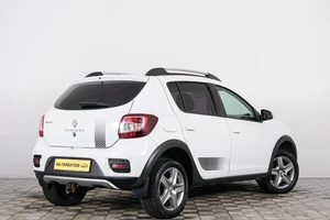 Хетчбэк Renault Sandero 2017 года, 1199000 рублей, Красноярск