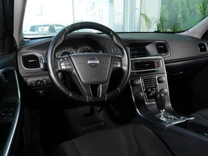 Седан Volvo S60 2012 года, 978000 рублей, Тверь