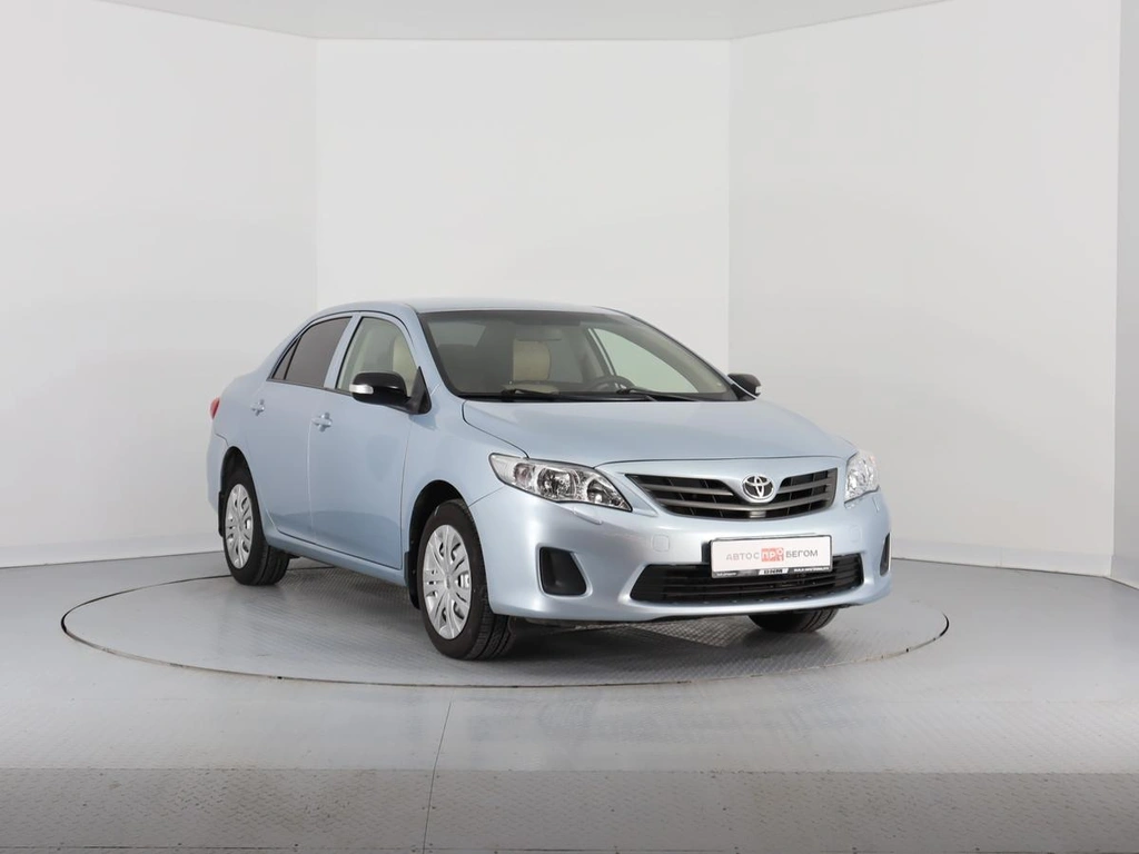 Седан Toyota Corolla 2010 года, 990000 рублей, Брянск