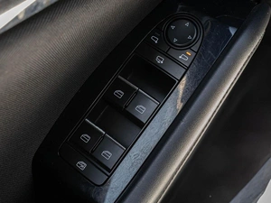 Хетчбэк Mazda 3 2019 года, 2120000 рублей, Краснодар