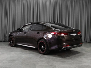 Седан Kia Optima 2016 года, 1618070 рублей, Тюмень