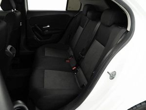 Хетчбэк Mercedes-benz A-класс 2018 года, 2098999 рублей, Москва