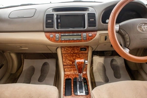 Седан Toyota Camry 2004 года, 839000 рублей, Барнаул