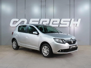 Хетчбэк Renault Sandero 2016 года, 844000 рублей, Воронеж